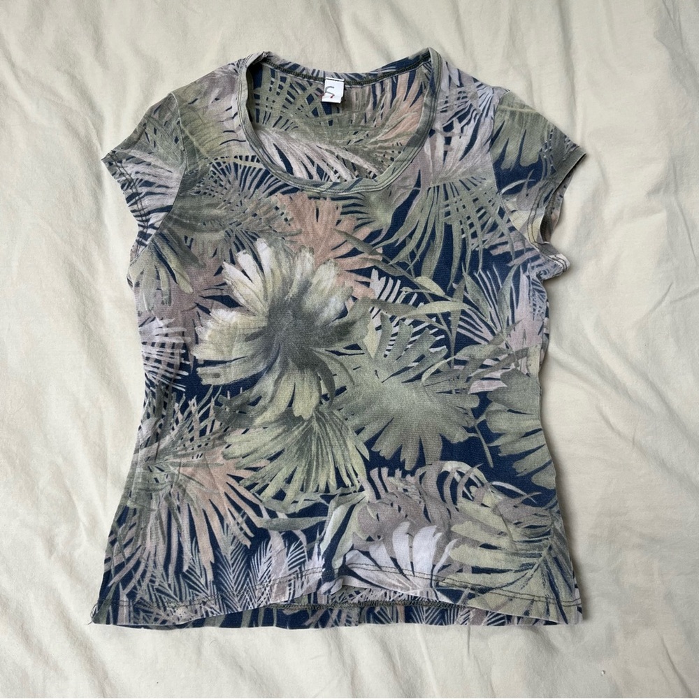 Vintage Suzy Shier Botanical Patterned Baby Tee